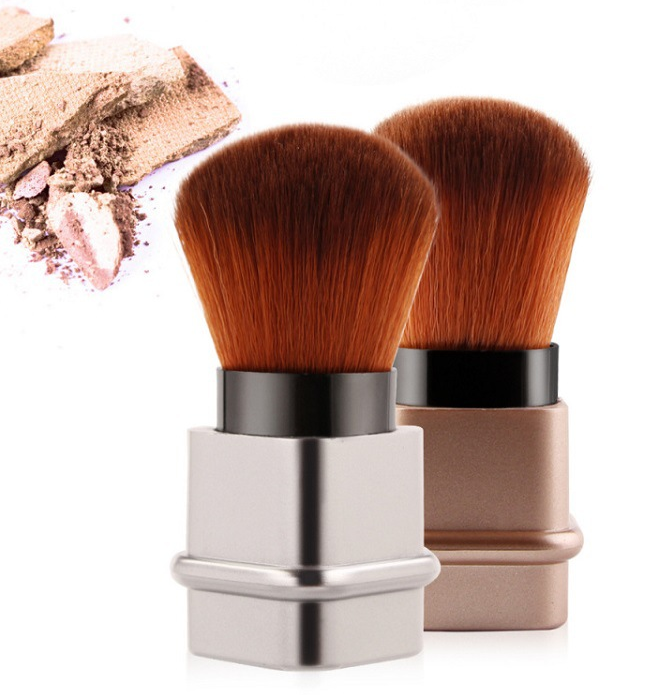 Large Gold Retractable Blush Powder Brush - Makeup Tool
