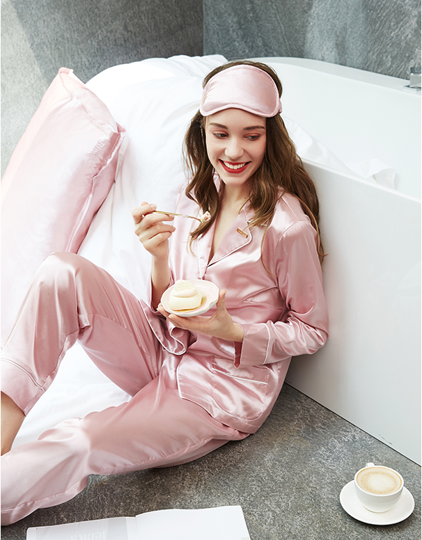 Beauty Eye Mask - Light Blocking Sleep Mask